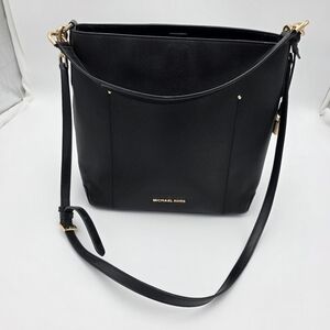 Michael Kors Black Hayes Bucket Bag
